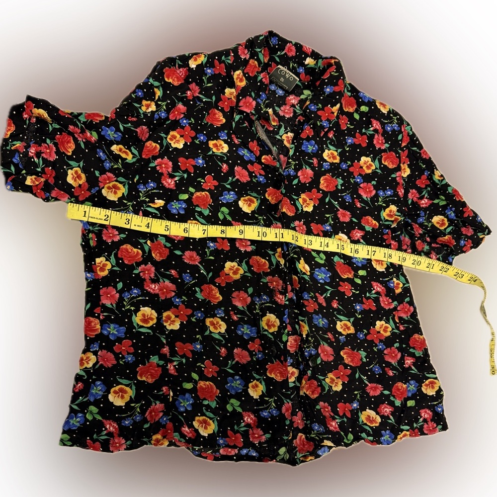 Vintage Solo by Como retro blouse floral print pansies carnations forget me nots